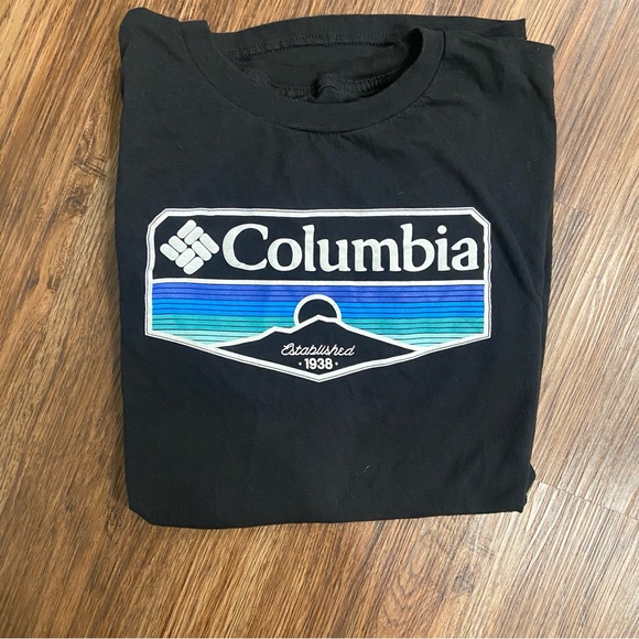 Bundle Columbia Tees - Picture 2 of 9